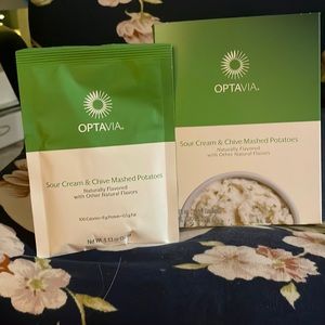 Optavia Sour Cream and Chive Mashed Potatoes 5 pouches. best by 9/21/23